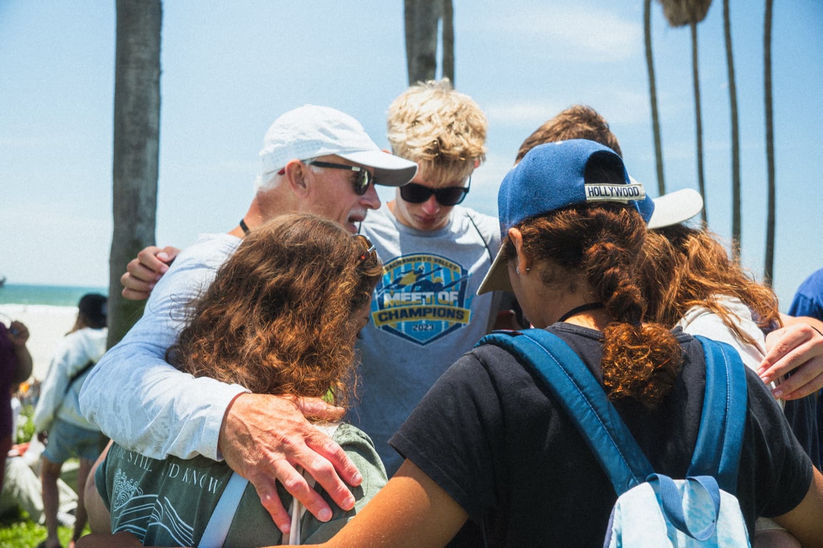 DBS students praying together during an outreach in Los Angeles